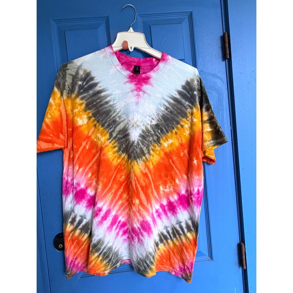 Men's XL handmade tie dye t-shirt